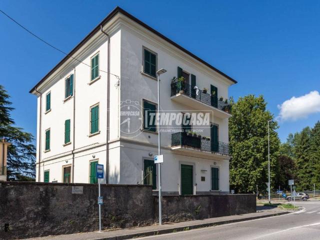 Appartamento in vendita a Cremella, Lecco