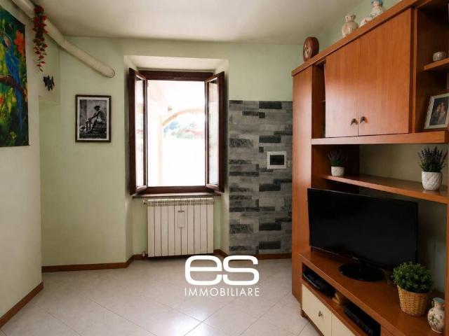Appartamento in vendita a Cremella, Lombardia