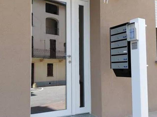 Appartamento in vendita a Comunità Montana del Piambello, Cremenaga