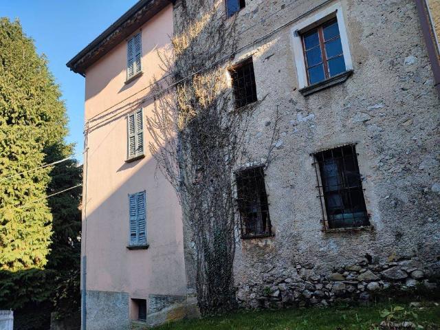Appartamento in vendita a Maggio, Cremeno
