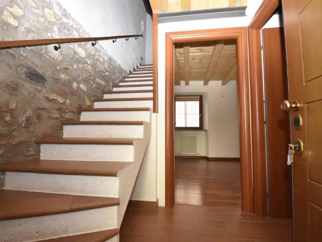Appartamento in vendita a Maggio, Cremeno