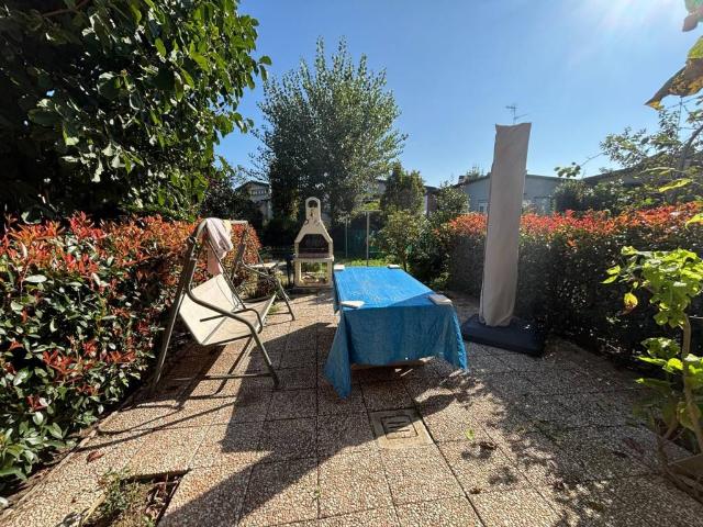 Villa Schiera in vendita a Battaglione, Cremona