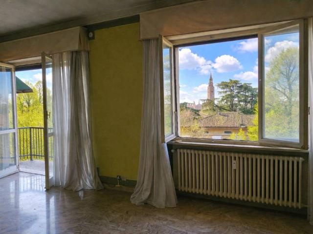 Appartamento in vendita a Centro Storico, Cremona