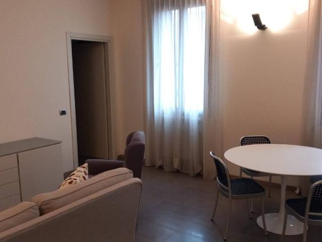 Appartamento in vendita a Cremona, Lombardia
