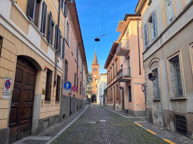 Appartamento in vendita a Centro Storico, Cremona