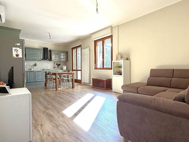 Appartamento in vendita a Cremona, Lombardia