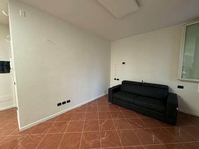 Appartamento in vendita a Centro Storico, Cremona