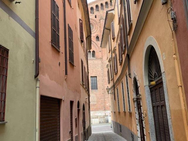 Appartamento in vendita a Centro Storico, Cremona