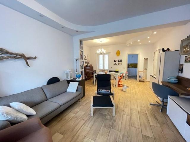 Appartamento in vendita a Zona Castello, Cremona