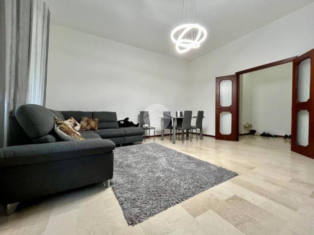 Appartamento in vendita a Cremona, Lombardia