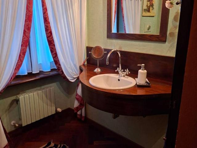 Appartamento in vendita a Zona Castello, Cremona