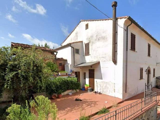 Appartamento in vendita a Crespina Lorenzana, Crespina