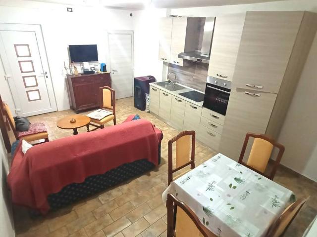 Appartamento in vendita a Crespina Lorenzana, Crespina