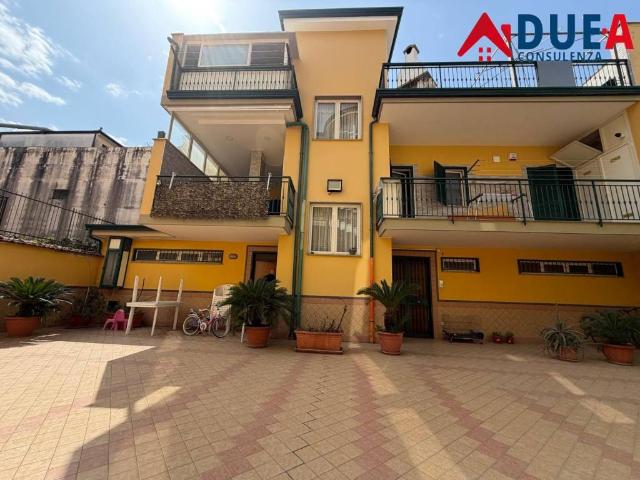 Appartamento in vendita a Crispano, Campania