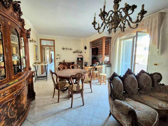 Appartamento in vendita a Crispano, Campania