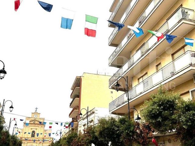 Appartamento in vendita a Crispiano, Taranto