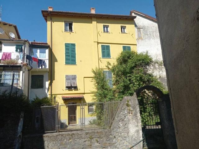 Appartamento in vendita a Crocefieschi, Liguria