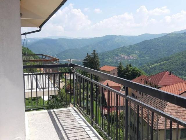 Appartamento in vendita a Crocefieschi, Liguria