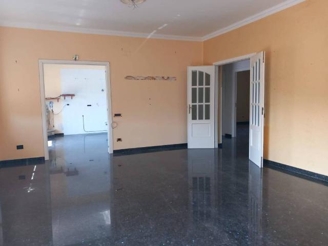 Appartamento in vendita a Calabria, Crotone