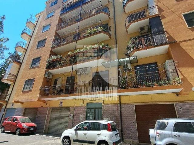 Appartamento in vendita a Parco Carrara, Calabria