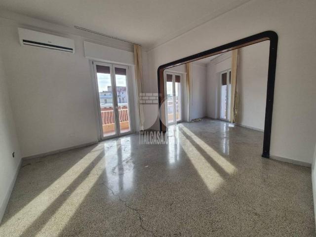 Appartamento in vendita a Marinella, Crotone