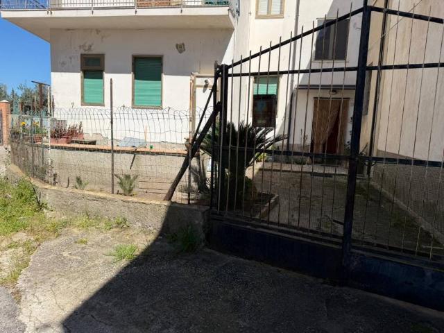 Appartamento in vendita a Calabria, Crotone