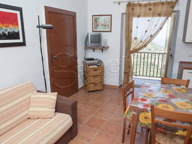 Appartamento in vendita a Calabria, Crotone