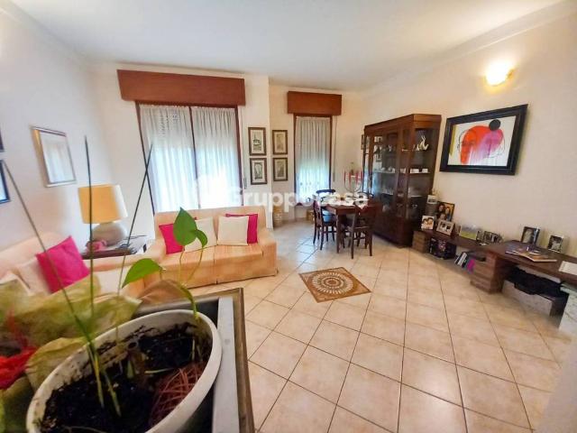 Appartamento in vendita a Castelletto di Cuggiono, Cuggiono
