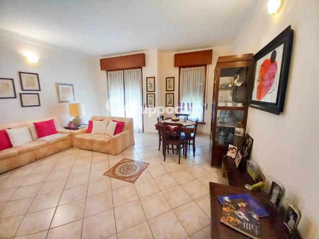 Appartamento in vendita a Castelletto di Cuggiono, Cuggiono