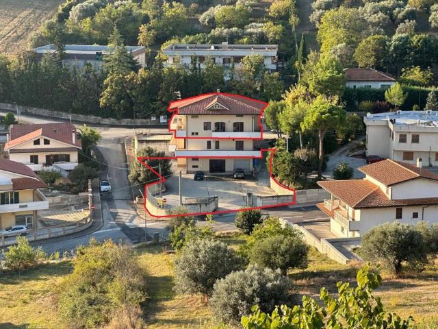 Appartamento in vendita a Cugnoli, Pescara