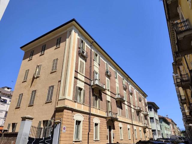 Appartamento in vendita a Cuneo Centro, Piemonte