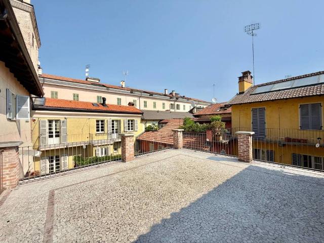 Appartamento in vendita a Centro Storico, Piemonte
