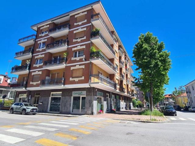 Appartamento in vendita a Cuneo Nuova, Piemonte