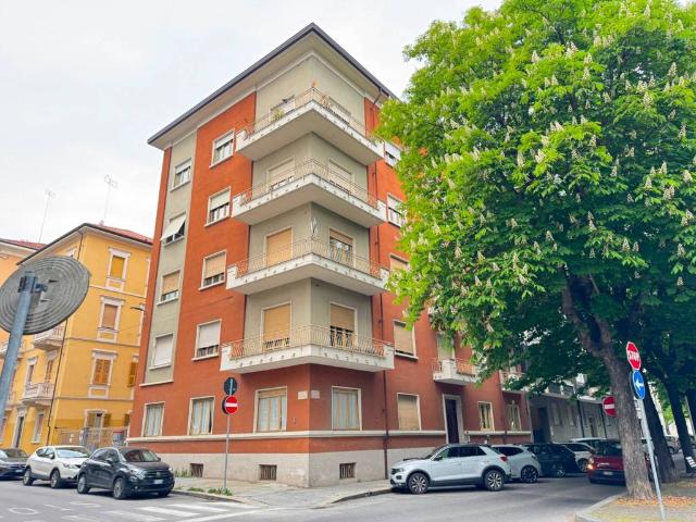 Appartamento in vendita a Cuneo Centro, Piemonte
