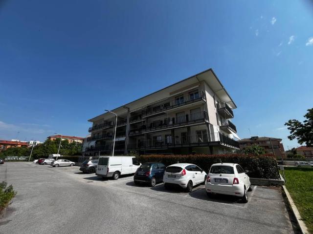 Appartamento in vendita a Cuneo Nuova, Piemonte