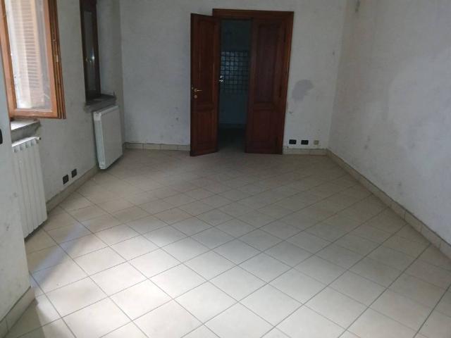 Appartamento in vendita a Cuorgnè, Torino