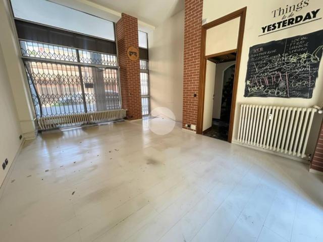 Appartamento in vendita a Cuorgnè, Torino