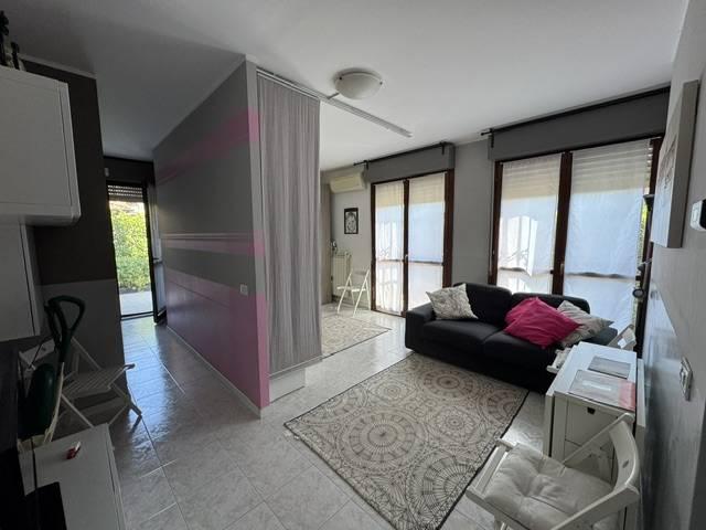 Appartamento in vendita a Cura Carpignano, Lombardia