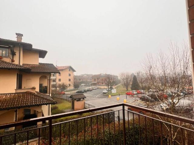 Appartamento in vendita a Cura Carpignano, Lombardia