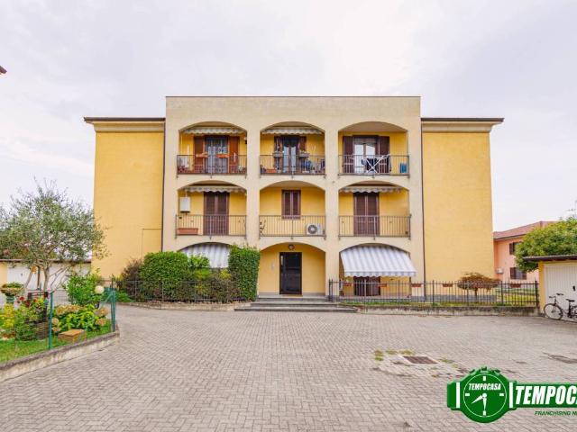 Appartamento in vendita a Cura Carpignano, Lombardia