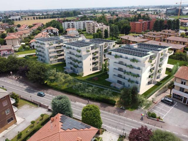 Appartamento in vendita a Curno, Lombardia
