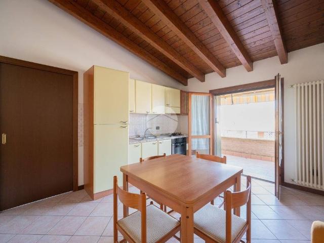 Appartamento in vendita a Eremo, Curtatone