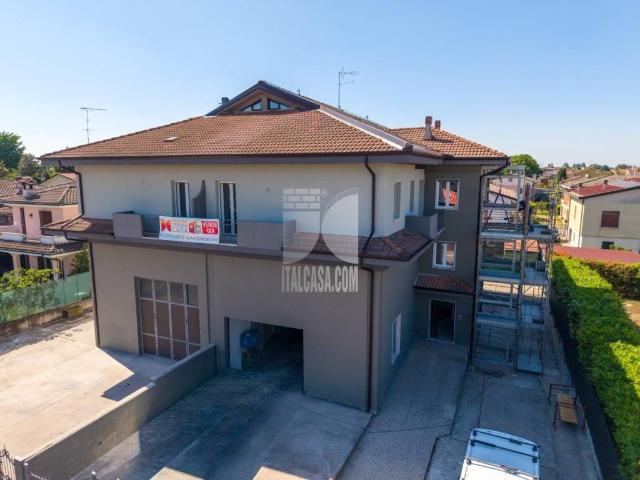 Appartamento in vendita a San Silvestro, Curtatone