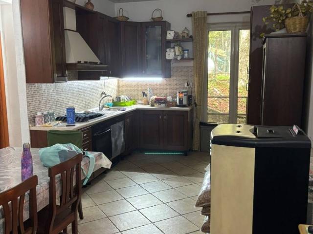 Appartamento in vendita a Cusano Mutri, Campania