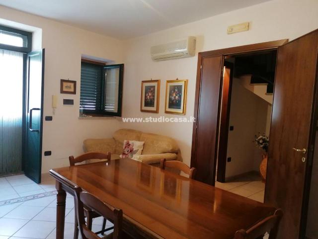Appartamento in vendita a Calabria, Crotone