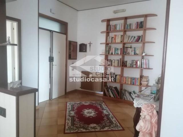 Appartamento in vendita a Calabria, Crotone