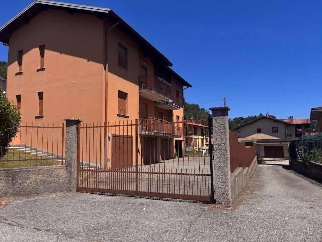 Appartamento in vendita a Comunità Montana Valli del Verbano, Cuveglio