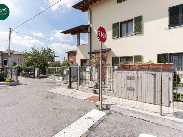 Appartamento in vendita a Mariano al Brembo, Dalmine
