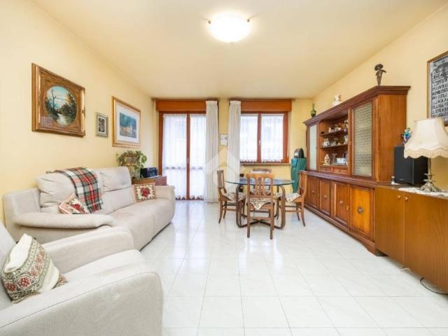 Appartamento in vendita a Dalmine, Lombardia
