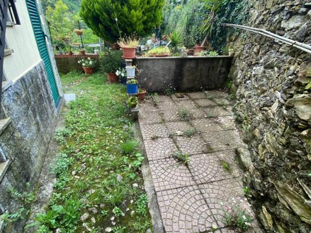 Appartamento in vendita a Davagna, Liguria
